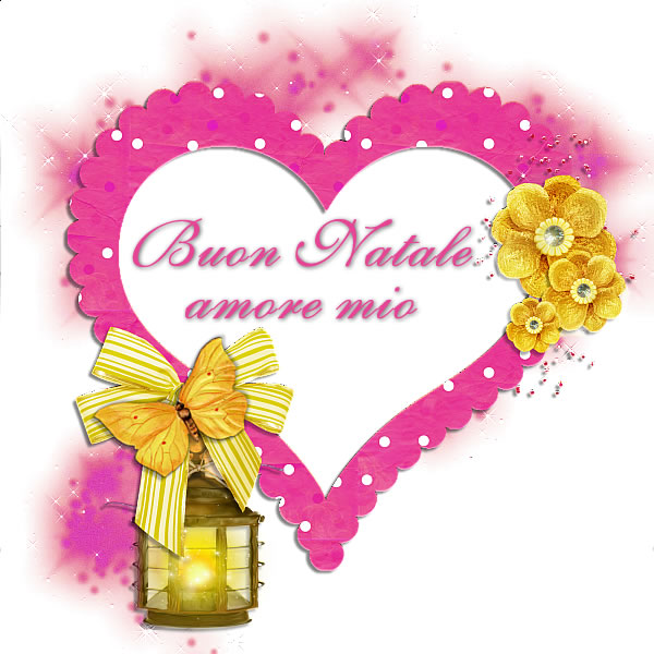 immagine con cuore rosa, farfalle e lanterna per creare un'atmosfera romantica e augurare un felice Natale al tuo amore